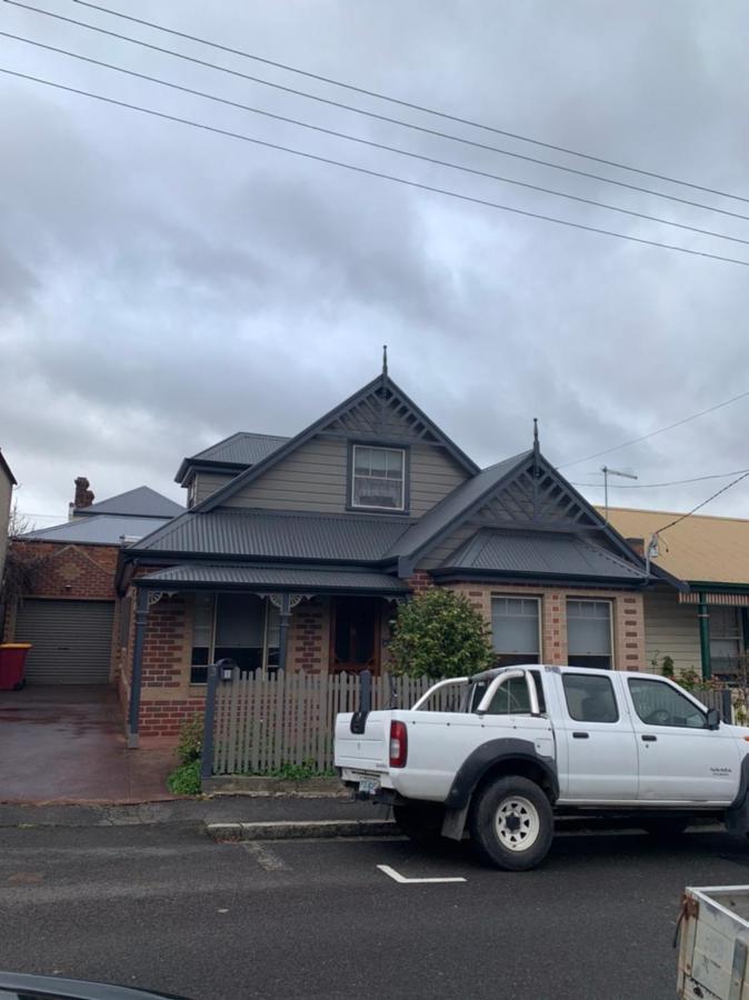 City Townhouse Walking Distance To City Launceston Luaran gambar